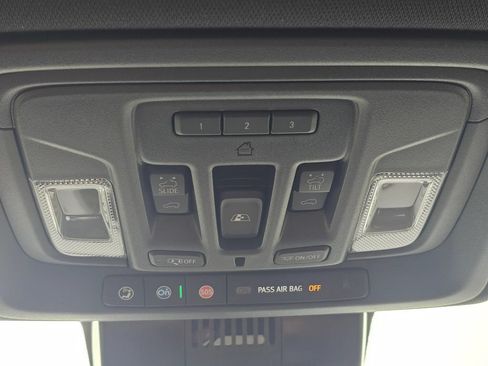 New 2026 Chevrolet Silverado 1500 High Country AWD/4WD image 35