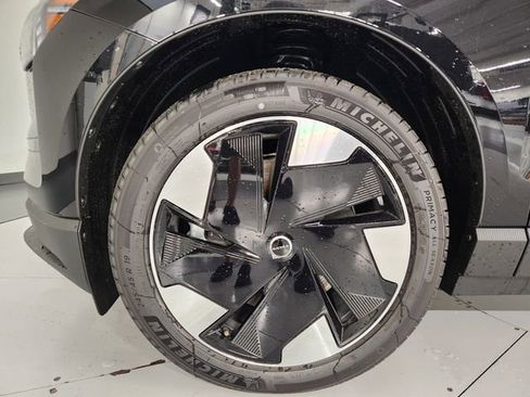 New 2026 Volvo EX30 Plus image 8