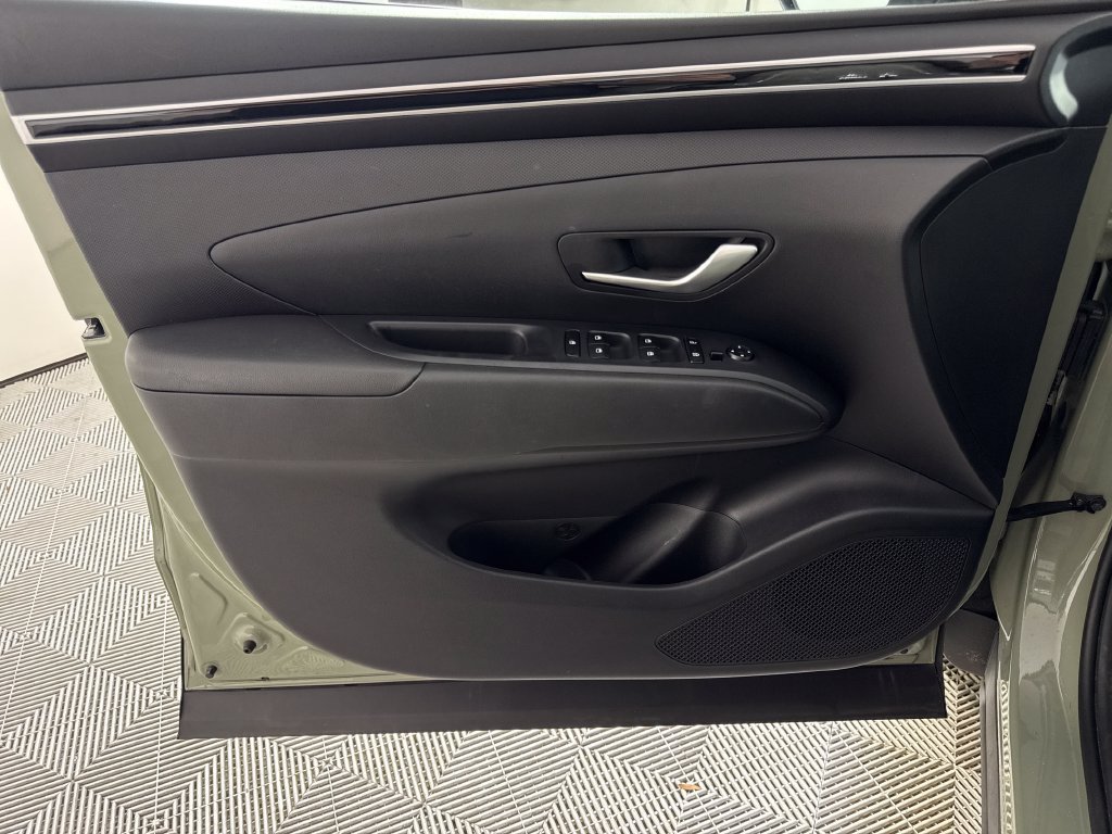 Certified 2024 Hyundai Santa Cruz SEL w/ Activity Package FWD image 12