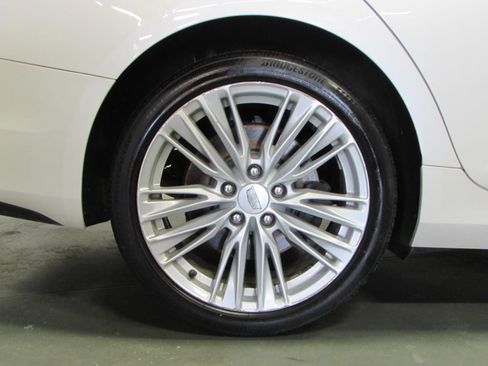 Used 2020 Cadillac CT4 Premium Luxury AWD/4WD image 9