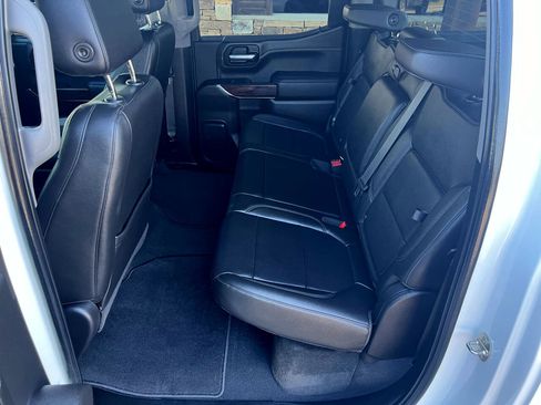 Used 2020 GMC Sierra 1500 SLT image 13