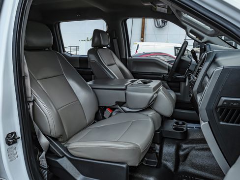 Used 2019 Ford F350 XL w/ Power Equipment Group image 31