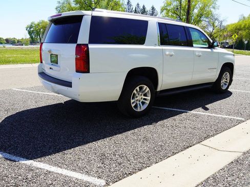 Used 2019 Chevrolet Suburban LT AWD/4WD image 6