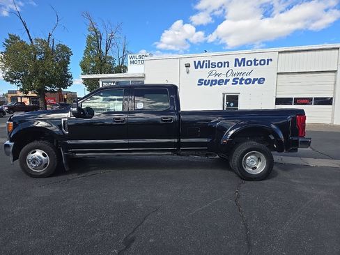 Used 2018 Ford F350 Lariat w/ Lariat Ultimate Package image 8