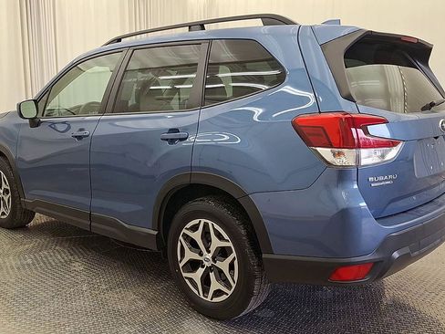 Used 2020 Subaru Forester Premium image 9