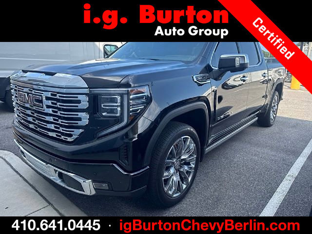 Used 2025 GMC Sierra 1500 Denali w/ Denali Reserve Package AWD/4WD image 1