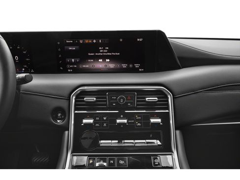 New 2025 Nissan Armada SV image 23