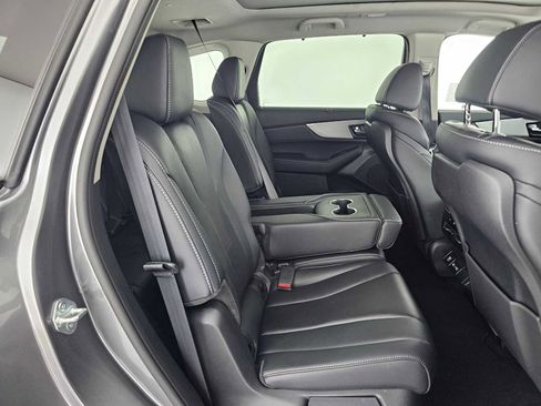 Used 2023 Acura MDX w/Technology Package image 12