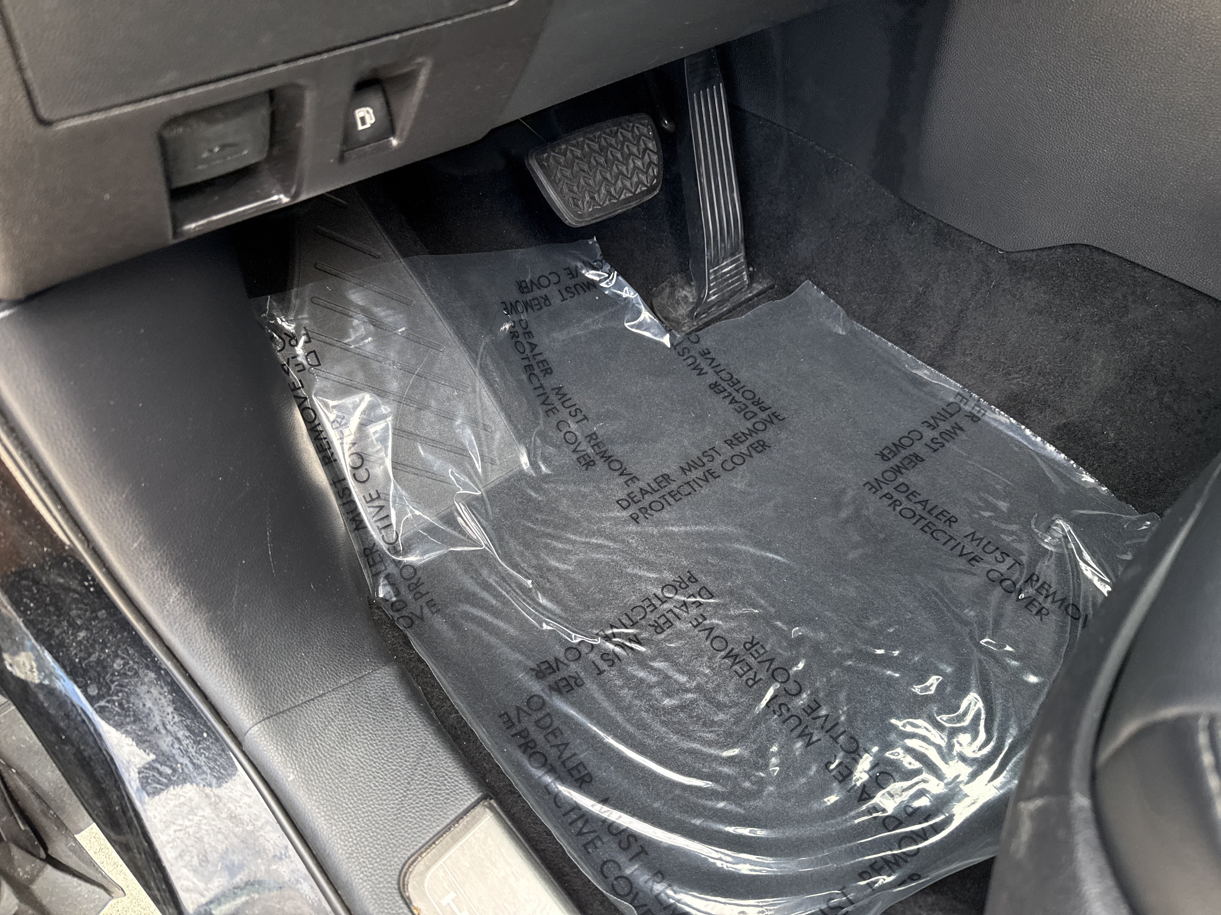 Used 2021 Toyota Highlander XSE AWD/4WD image 16