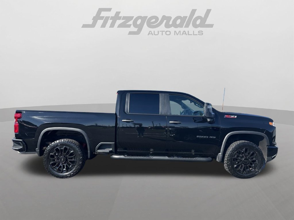Used 2025 Chevrolet Silverado 2500 Custom w/ Custom Convenience Package AWD/4WD image 5