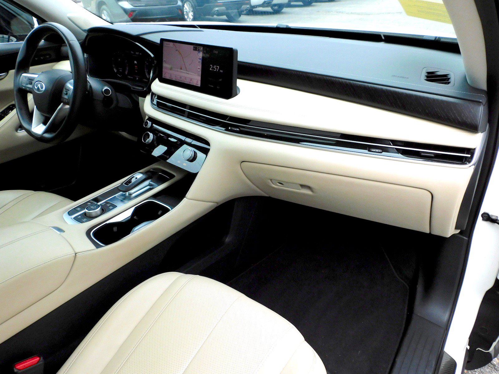 Used 2023 INFINITI QX60 Sensory AWD/4WD image 22
