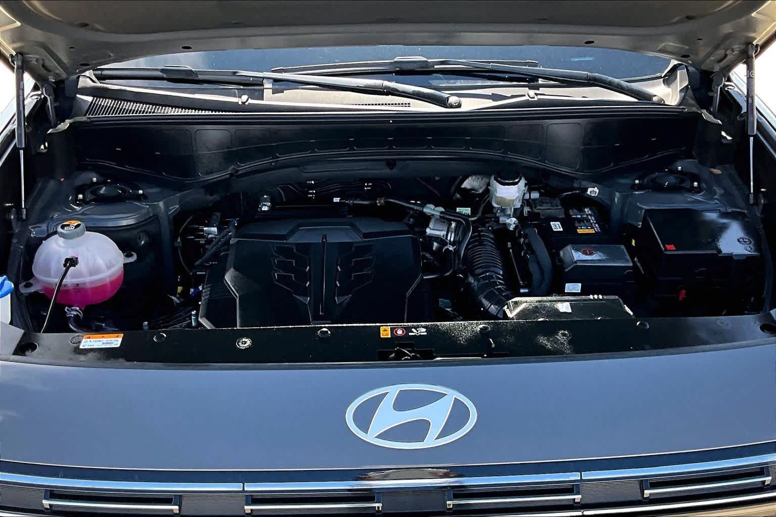 Used 2026 Hyundai Palisade SEL FWD image 32