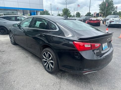 Used 2021 Chevrolet Malibu RS FWD image 4