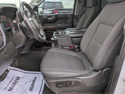 Used 2020 Chevrolet Silverado 1500 LT w/ Texas Edition image 10
