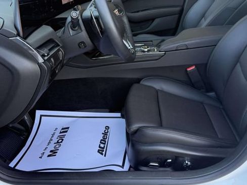 Certified 2026 Cadillac CT5 V AWD/4WD image 19