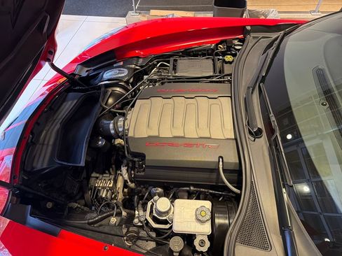 Used 2017 Chevrolet Corvette Stingray Coupe image 27