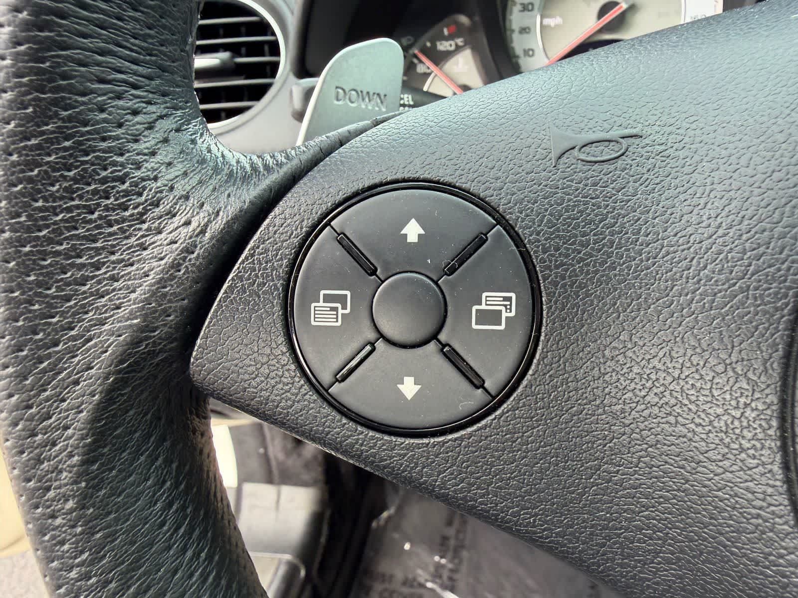 Used 2009 Mercedes-Benz SL 63 AMG image 18