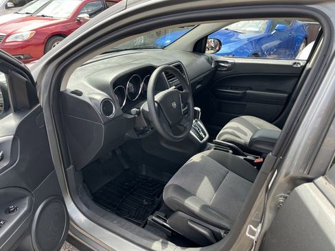 Used 2011 Dodge Caliber Mainstreet image 8