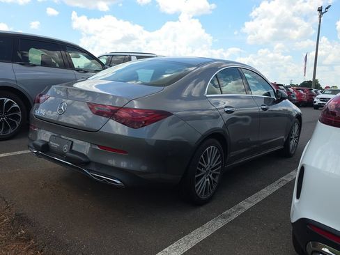 Used 2025 Mercedes-Benz CLA 250 image 6
