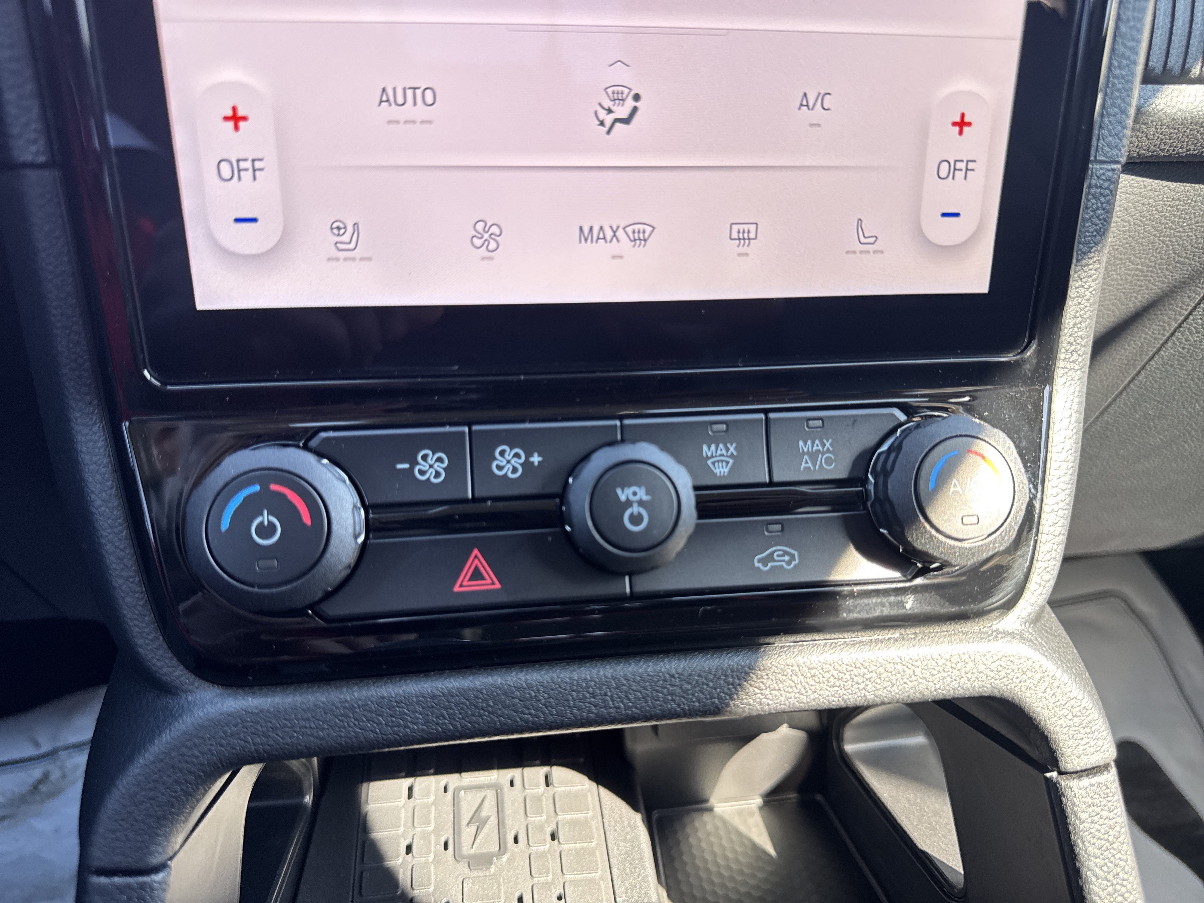 New 2026 Ford Ranger Lariat w/ Black Appearance Package AWD/4WD image 25