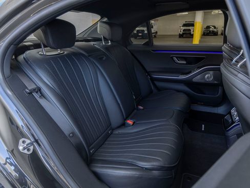 Used 2023 Mercedes-Benz S 500 4MATIC image 23