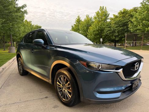 Used 2017 MAZDA CX-5 Touring w/ Preferred Equipment Package AWD/4WD image 1