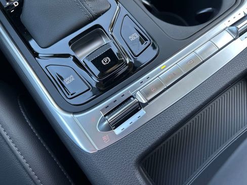 New 2026 Kia Carnival SX Prestige image 23