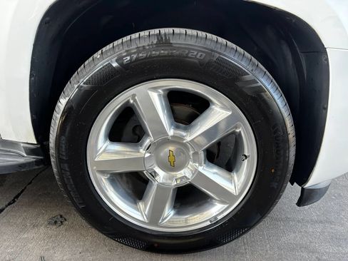 Used 2014 Chevrolet Tahoe LT RWD image 33