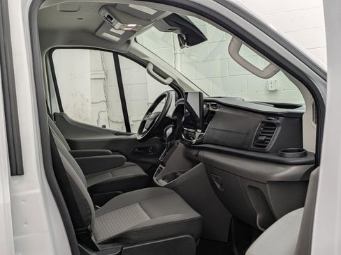 Used 2024 Ford Transit 350 XLT image 19