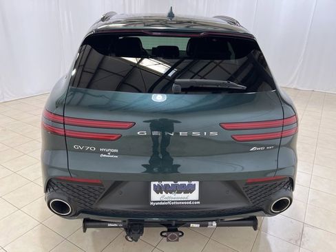 Used 2023 Genesis GV70 3.5T Sport w/ Sport Prestige Package image 4