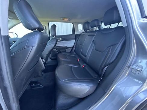 Used 2022 Jeep Compass Latitude AWD/4WD image 29