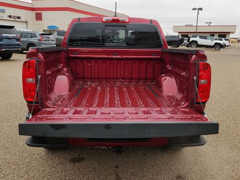 Used 2017 Chevrolet Colorado Z71 image 10