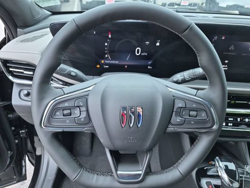 New 2026 Buick Envista Avenir FWD image 23
