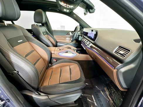 Certified 2024 Mercedes-Benz GLS 63 AMG 4MATIC image 28