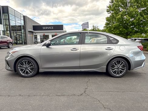 Used 2023 Kia Forte GT-Line w/ GT-Line Premium Package FWD image 10