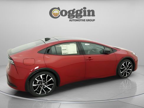 New 2026 Toyota Prius Plug-In Hybrid image 19