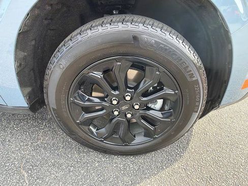 Certified 2024 Ford Maverick Lariat w/ Black Appearance Package FWD image 28