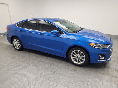 Used 2019 Ford Fusion Energi Titanium image 11