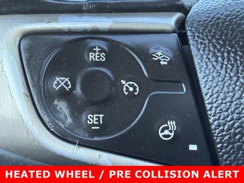 Used 2017 GMC Acadia Denali image 22