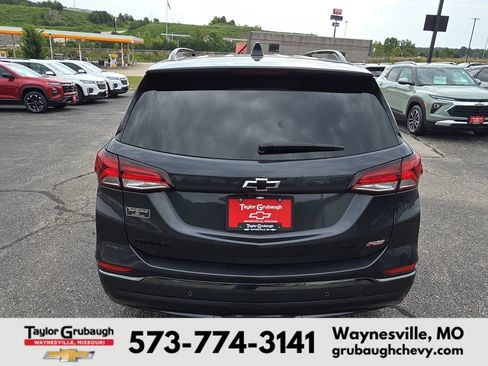 Certified 2023 Chevrolet Equinox RS w/ RS Leather Package AWD/4WD image 7