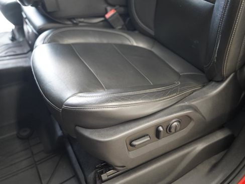 Used 2020 Chevrolet Silverado 1500 LT w/ All-Star Edition image 26