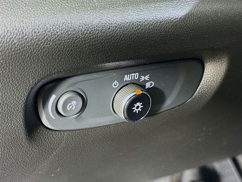 Used 2023 Chevrolet Traverse RS w/ LPO, Floor Liner Package image 12