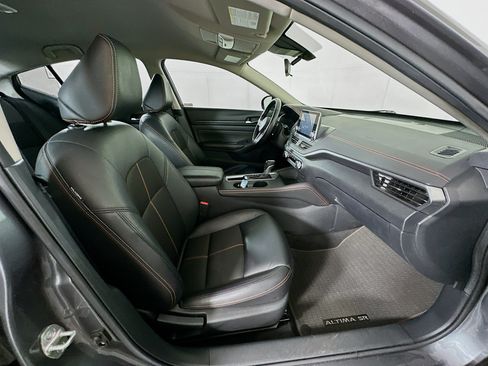Used 2021 Nissan Altima 2.5 SR FWD image 28