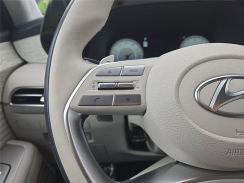 Used 2024 Hyundai Palisade Calligraphy AWD/4WD image 16