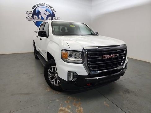 Used 2022 GMC Canyon AT4 w/ Trailering Package image 3