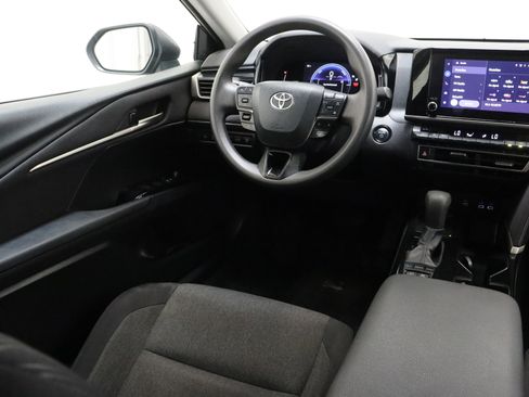 Certified 2025 Toyota Camry LE FWD image 30