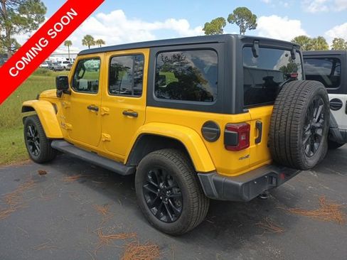 Certified 2021 Jeep Wrangler Unlimited Sahara w/ Cold Weather Group AWD/4WD image 3