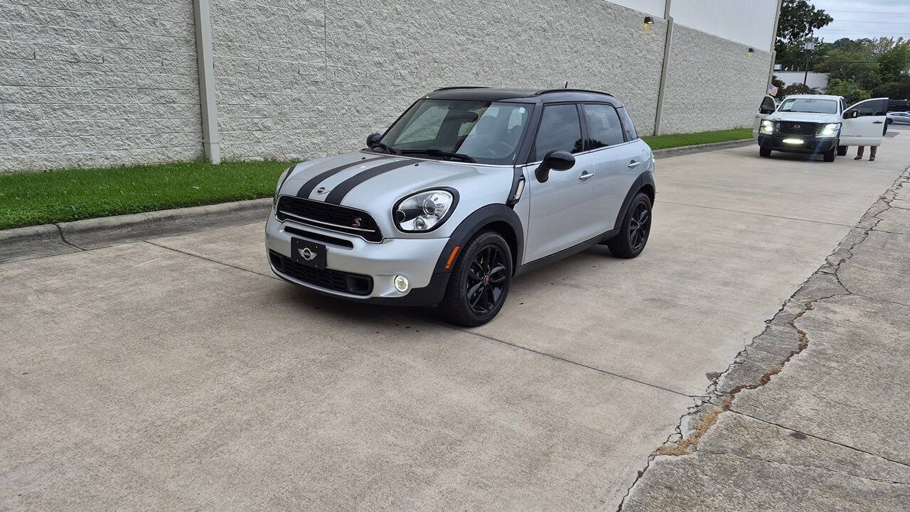 Used 2015 MINI Cooper Countryman S FWD image 2