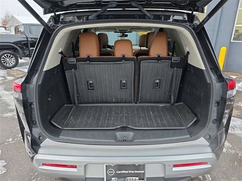 Certified 2023 Nissan Pathfinder Platinum image 26