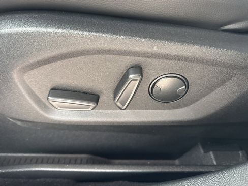 Certified 2024 Ford Edge SEL w/ Convenience Package image 24